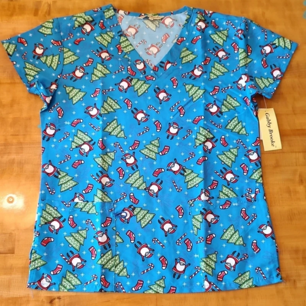 Women's Size Small Scrub Top by Gabby Brooke Christmas Santa pattern NWT
